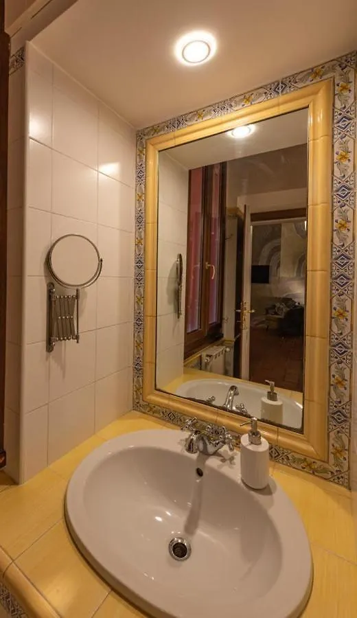 Anna Trevi 52 Luxury Appartment Rome Italie