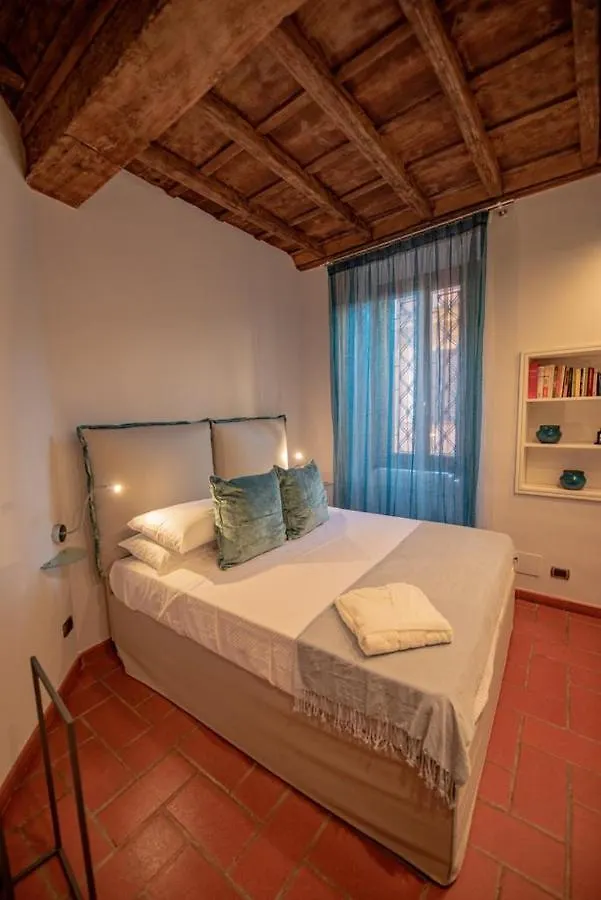Anna Trevi 52 Luxury Appartment Rome